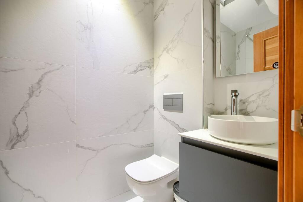 Apartment In The Center Of Madrid-Comenda-1-I Kültér fotó